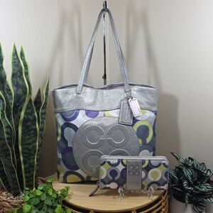 Coach Julia Op Art Signature Tote | Matching Wallet